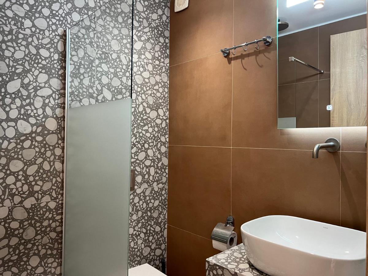 Elenasrooms Kallithea  Dış mekan fotoğraf